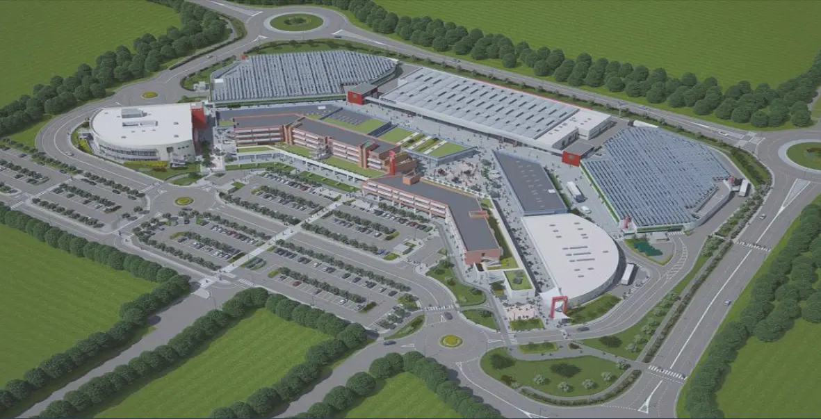 Le piazze Centro commerciale Castel Maggiore 1